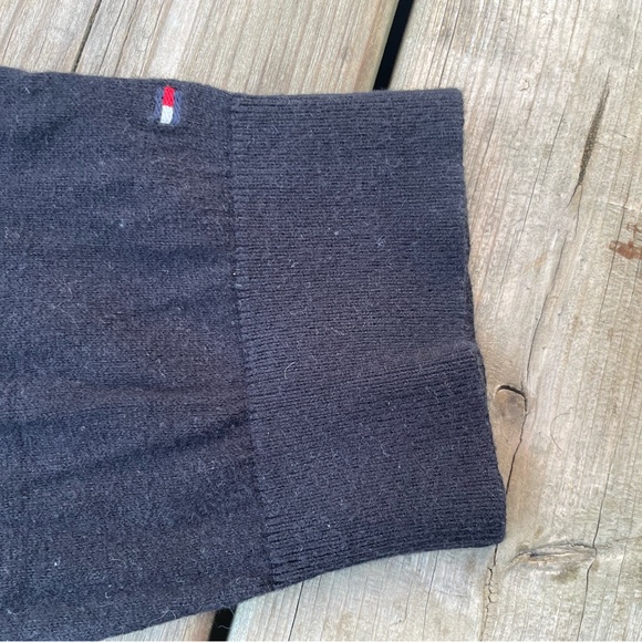 Black Tommy Hilfiger Turtle Neck Long Sleeve (L) - Picture 6 of 6